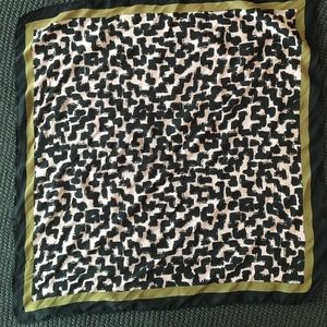 Patterned square bandana
